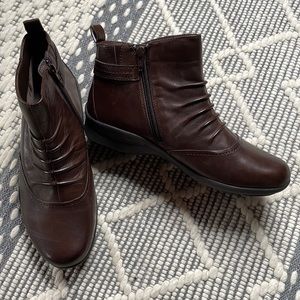 Earth Alta Brown Leather Zipper Ankle Boot Bootie Size Wide Size New without Box